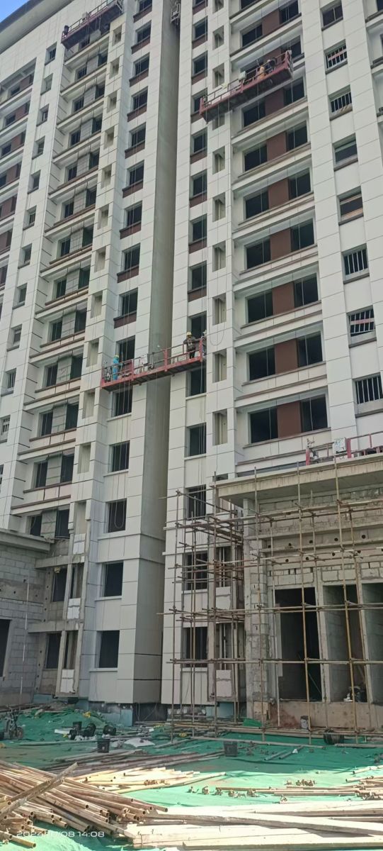 福港御景項(xiàng)目：啄木鳥(niǎo)漆業(yè)有序推動(dòng)外墻真石漆生產(chǎn)完成供貨與交付